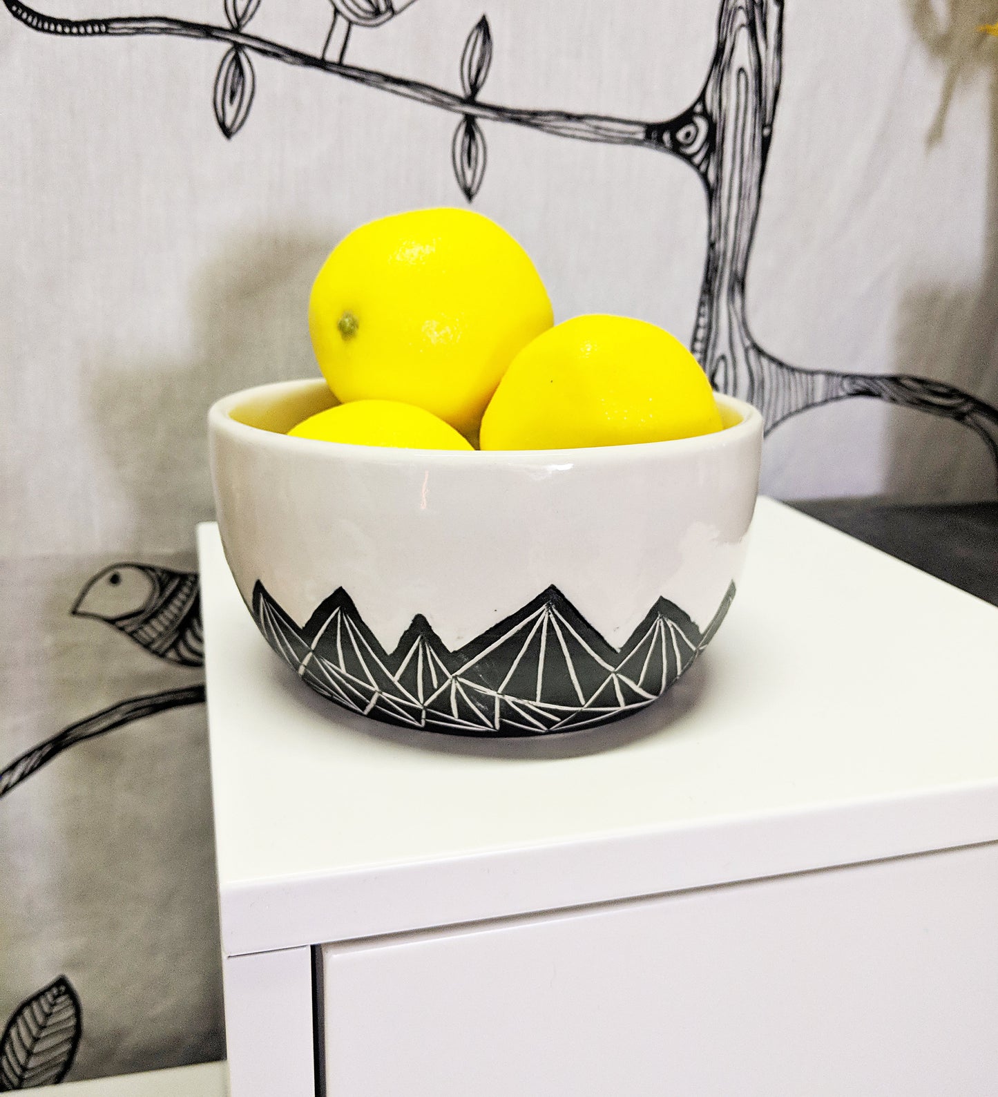 Geometric Mountain Bowl - White and Black