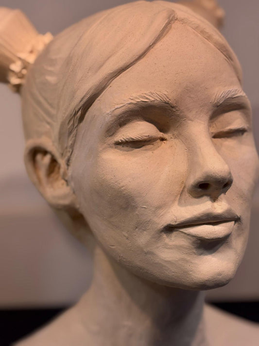 Figurative Sculpture Class with Mapi